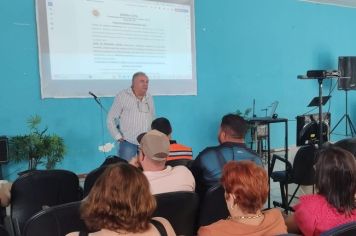 PREFEITO EM EXERCÍCIO CONVOCA REUNIÃO COM DIRETORIAS A RESPEITO DAS AÇÕES DE DEFESA CIVIL