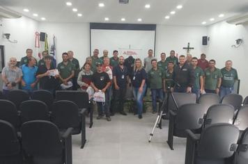 PREFEITURA PROMOVE PALESTRA DO SEST SENAT AOS MOTORISTAS DO TRANSPORTE ESCOLAR DE PREVENÇÃO À ACIDENTES NO TRÂNSITO.