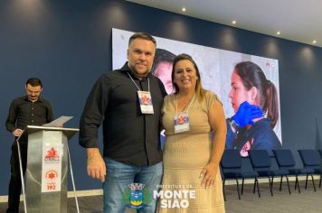 Vice-prefeita de Monte Sião representa município em votação do Consórcio SAMU