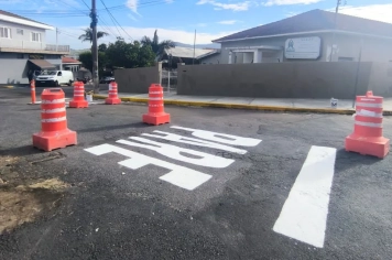 Prefeitura de Monte Sião reforça sinalização viária em diferentes pontos da cidade