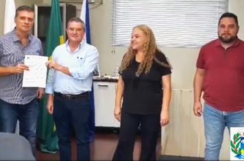 MONTE SIÃO ASSINA CONVÊNIO DE FOMENTO COM A SANTA CASA DE OURO FINO