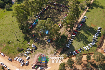 2º Encontro de Tratores movimenta o bairro Lagoa Dourada em Monte Sião