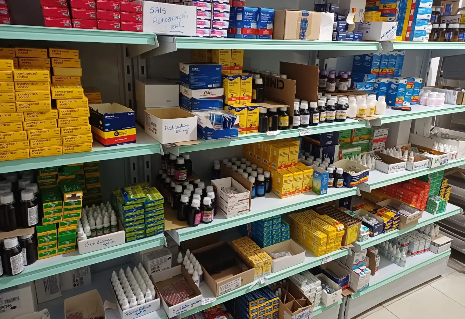 Monte Sião amplia atendimento na saúde com aquisição de 15 medicamentos