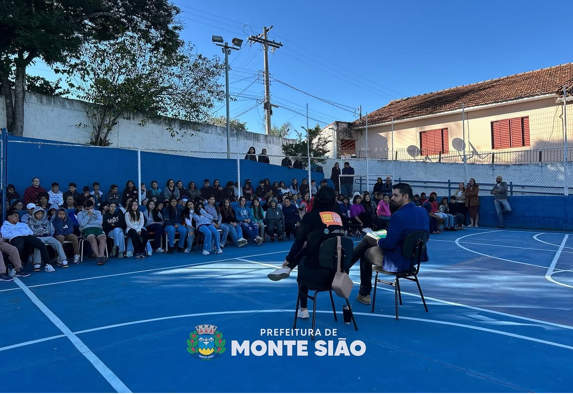 Palestras levam Conscientização a Estudantes na Semana do 18 de maio