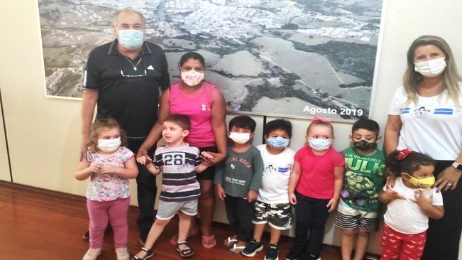 EMEI Tia Tânia realiza ações em comemoração aos 173 anos da cidade