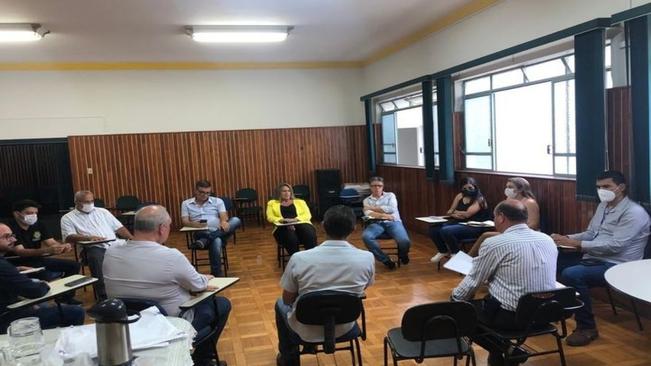 Prefeito participa em Ouro Fino da reunião do Consórcio Intermunicipal para o Desenvolvimento Sustentável e Ambiental - CIDAS.